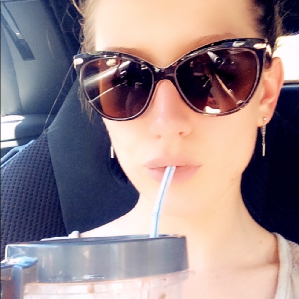 Meet your Posher, Sara